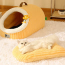 Gemütliches kleines pelziges Haus