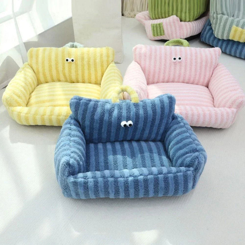 Plüschiges Schlafsofa – Ein Hauch von Stil und Komfort für Ihren besten Freund! 